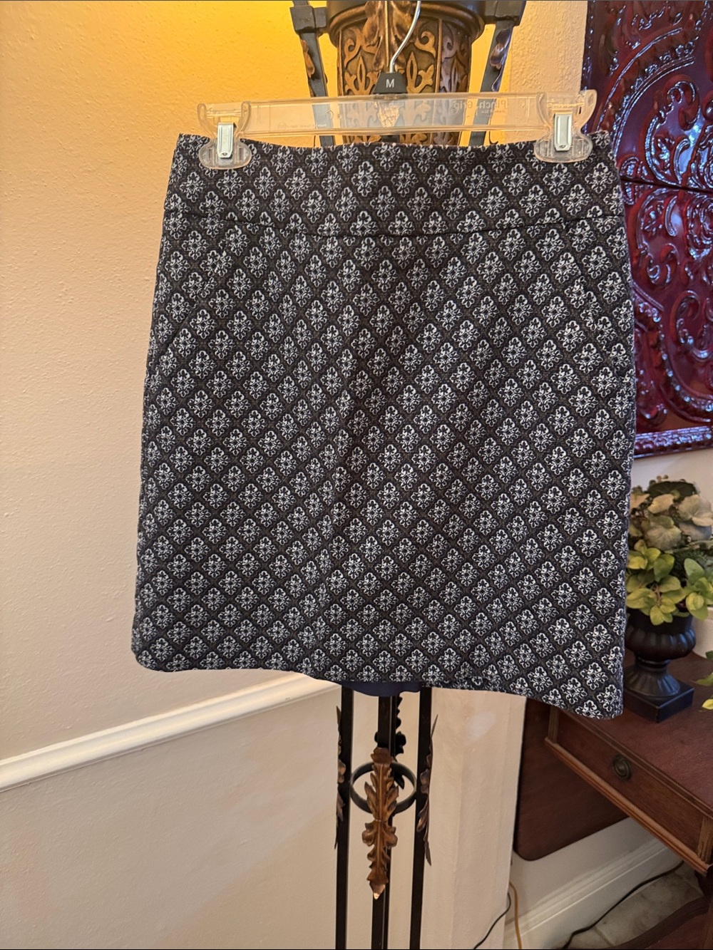 Ann Taylor Black and White Quilted Mini Skirt
